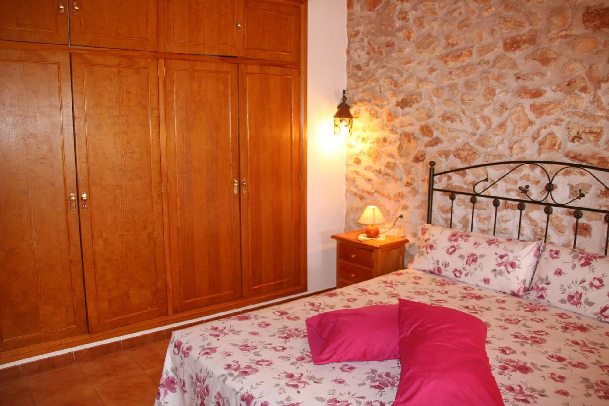 Na Corma By Dracmallorca Landhaus
